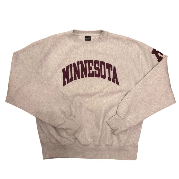 Signature Concepts Minnesota Gray Sweater - Picture 1 of 3
